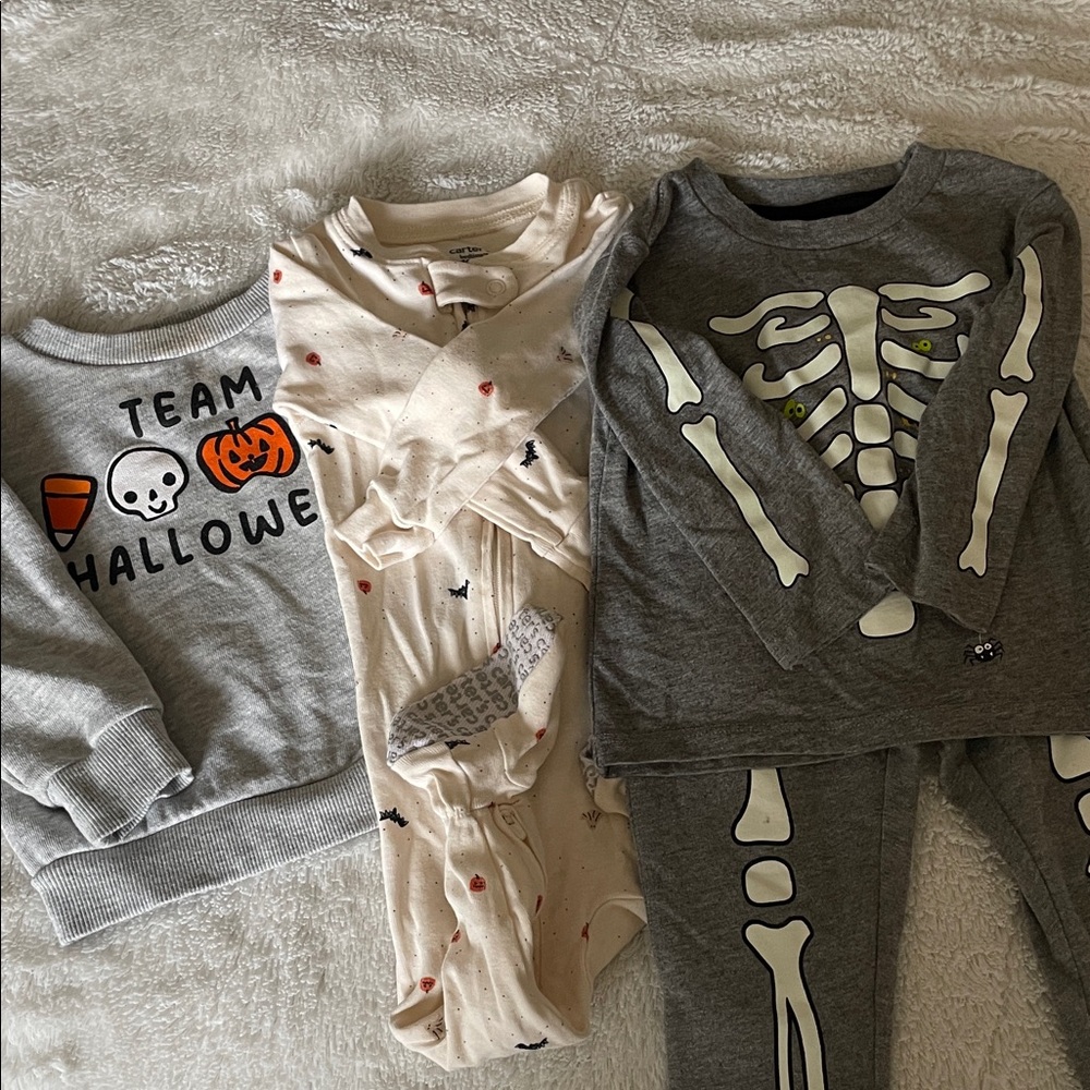 Carter's Halloween Themed Kids Clothing Set - Gray and Cream